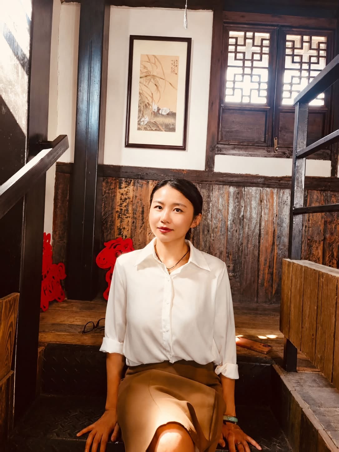 Portrait of Professor Weining Wang
